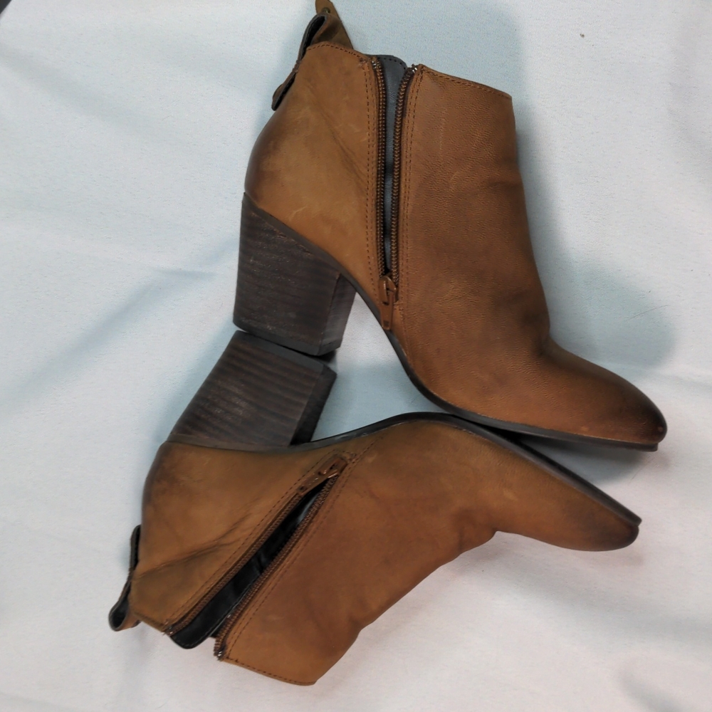 Steve Madden / Jaydun pointed toe ankle boots color/material Leather  size - 8 - Picture 3 of 9